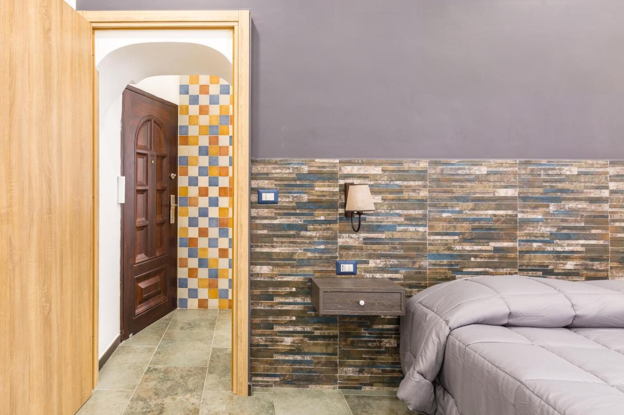 Gelso Complex Studios And Flat By Napoliapartments Ngoại thất bức ảnh